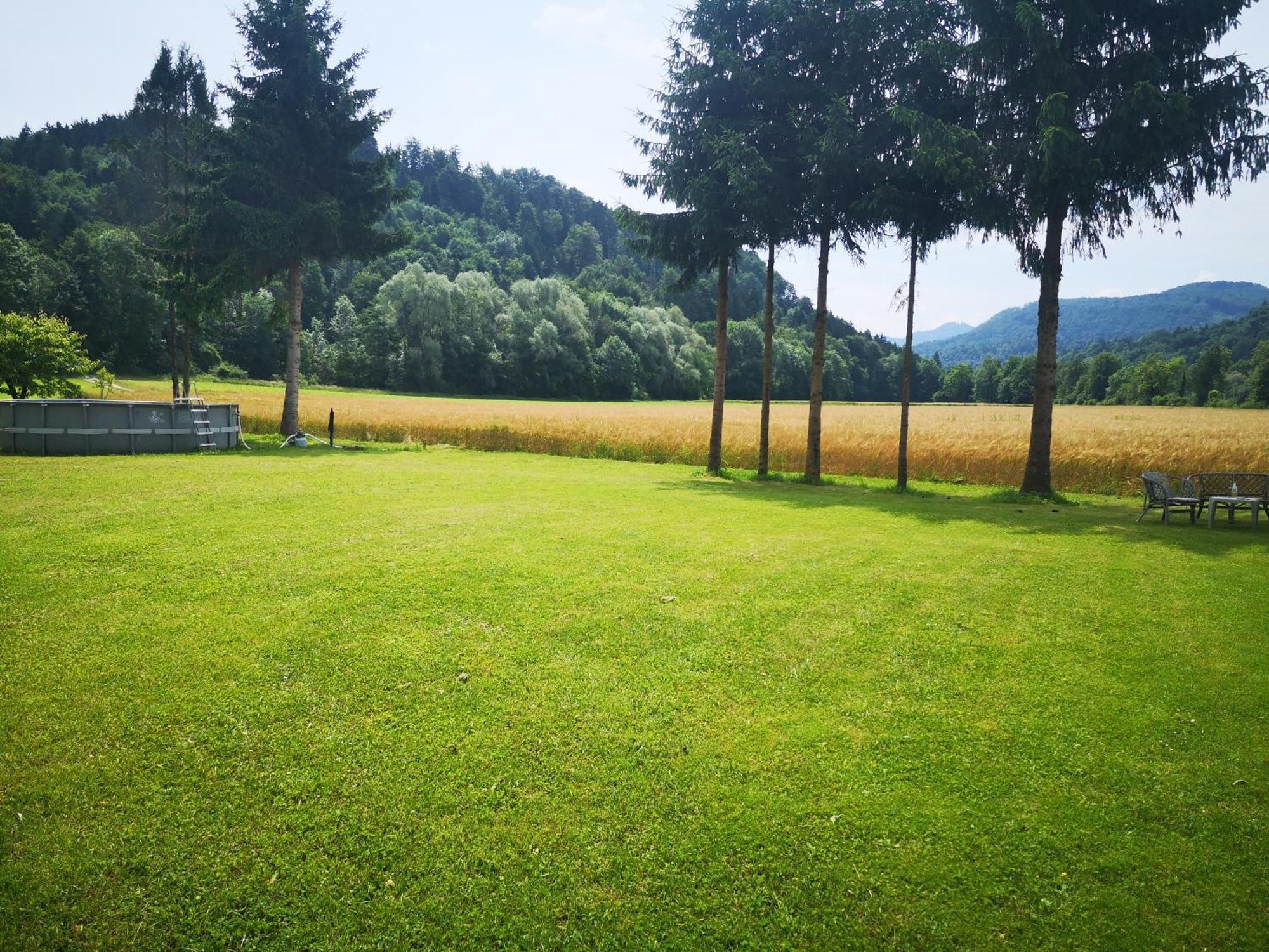 Hiska Zeleni Raj Villa Podnart Luaran gambar